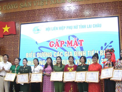 Lai Châu biểu dương gia đình tiêu biểu nhân Ngày Gia đình Việt Nam 28.6