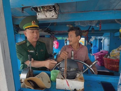 Ngư dân Quảng Ngãi tích cực chống khai thác IUU