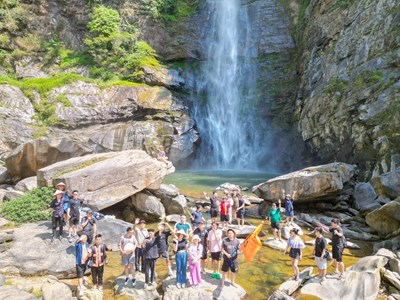 Tạo thương hiệu điểm đến "Yên Bái - Nơi hội tụ sắc màu Tây Bắc” (Bài 2): Khác biệt và bền vững