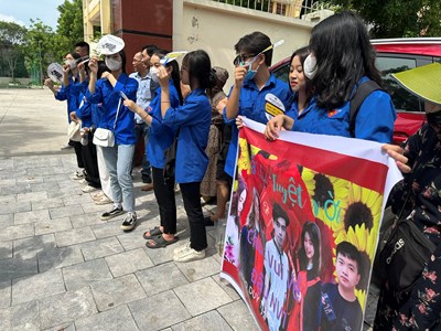 Một thí sinh ở Thanh Hóa bị đình chỉ do dùng điện thoại trong phòng thi