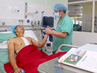 “Trái tim Hà Nội” cứu sống bệnh nhân 31 tuổi ở Huế