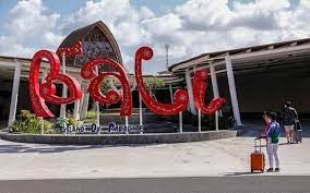 Đảo Bali sẽ thu thuế du khách quốc tế từ năm sau