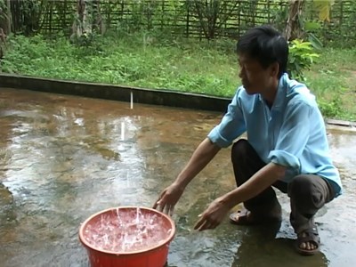 Đảm bảo nước sạch, vệ sinh môi trường trong mùa mưa lũ