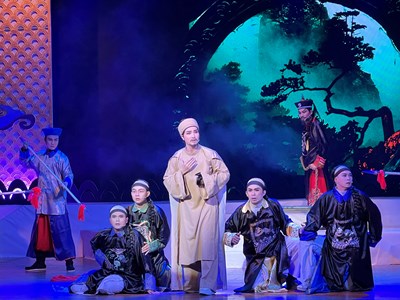 “Nốt trầm” cải lương sử Việt