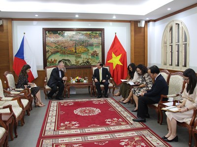Việt Nam – Cộng hòa Séc: Tăng cường hợp tác văn hóa, nghệ thuật và thể thao