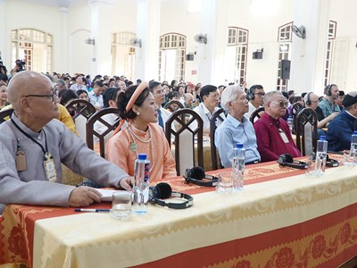 Sống cùng di sản, tái tạo di sản: Việt Nam và thế giới