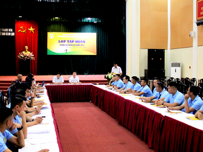 Thanh Hoá tập huấn trọng tài bóng đá