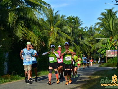 Lan toả thông điệp về sức khỏe và môi trường tại giải chạy Bepharco Bến Tre Marathon