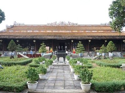 Kỷ niệm 100 năm thành lập Bảo tàng Cổ vật Cung đình Huế