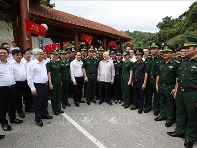 Tổng Bí thư Nguyễn Phú Trọng thăm Cửa khẩu Quốc tế Hữu Nghị