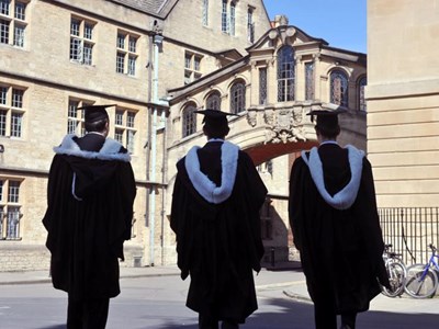 Quan điểm mới về AI trong các trường học ở Mỹ