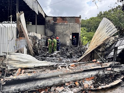Tập trung khắc phục hậu quả, điều tra nguyên nhân vụ cháy nghiêm trọng tại Bình Thuận
