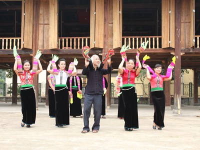 Người gìn giữ di sản văn hóa Thái ở Mường Lò