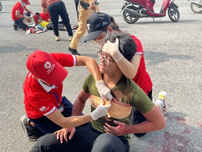 Ai cũng có thể sơ cấp cứu để giành sự sống