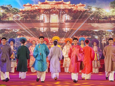 Nhiều hoạt động dịp kỷ niệm 50 năm thiết lập quan hệ ngoại giao Việt Nam- Nhật Bản