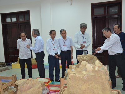 Cần có không gian trưng bày mộ chum trong văn hóa Sa Huỳnh