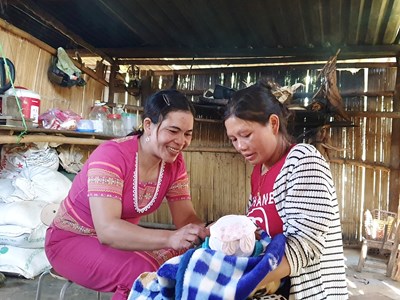 Nỗ lực giảm tử vong trẻ sơ sinh ở vùng đồng bào dân tộc thiểu số