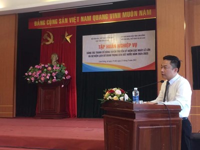 Tập huấn sáng tác tranh cổ động tuyên truyền ngày lễ lớn, sự kiện lịch sử quan trọng