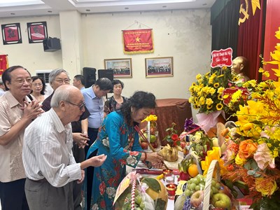 Hội Sân khấu Hà Nội tổ chức lễ giỗ Tổ nghề