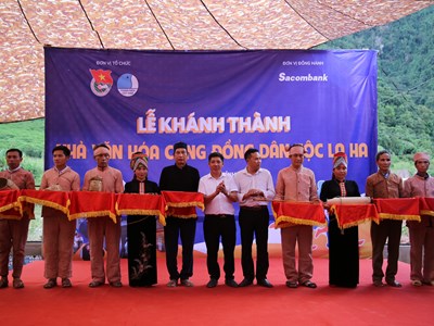 Khánh thành Nhà văn hóa cộng đồng dân tộc La Ha