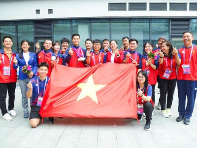 Phạm Quang Huy giành HCV đầu tiên cho Việt Nam tại  Asian Games19: Sự kế thừa xứng đáng