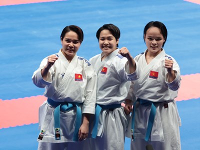 Karate Việt Nam giành HCV Asian Games 19