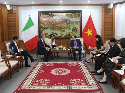 Đưa quan hệ hợp tác VHTTDL Việt Nam – Italia đi vào chiều sâu, thiết thực, hiệu quả