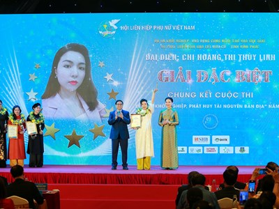Thủ tướng dự Lễ trao giải cuộc thi “Phụ nữ khởi nghiệp"
