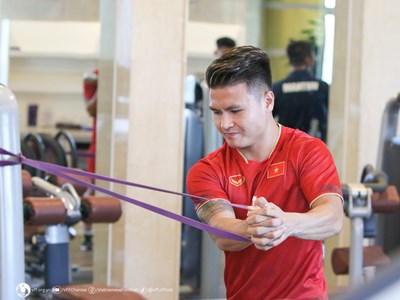 Quang Hải vắng mặt trận Việt Nam gặp Hàn Quốc