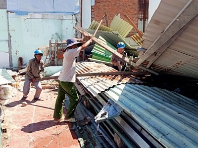 Khánh Hòa: Cưỡng chế 11 công trình trái phép tại dự án Khu đô thị Hoàng Long