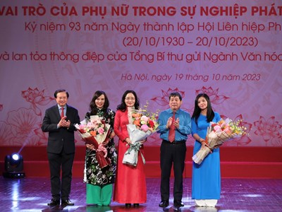 Nêu cao vai trò của phụ nữ trong sự nghiệp gìn giữ, phát triển văn hoá