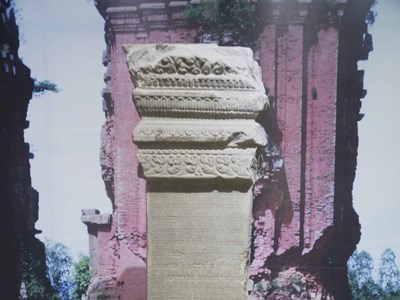 Từ phát hiện minh văn để thấy giá trị di sản tháp Hưng Thạnh