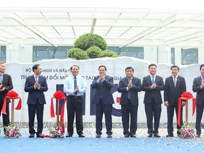 Thủ tướng dự lễ khánh thành Trung tâm Đổi mới sáng tạo quốc gia
