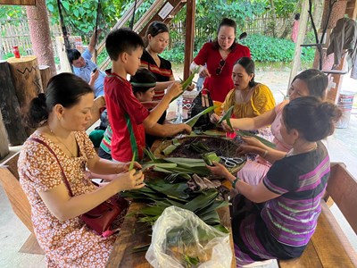 Trải nghiệm văn hóa Pa Cô ở làng​​​​​​​ A Nôr