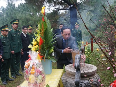 Người dân có thể viếng mộ Đại tướng Võ Nguyên Giáp vào các ngày trong tuần