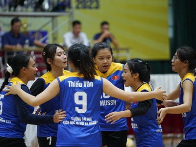 18 đội bóng hay nhất tranh tài tại Giải Bóng chuyền sinh viên toàn quốc