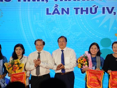 Khai mạc Ngày hội Gia đình tiêu biểu miền Tây Nam Bộ