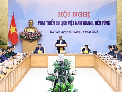 Thủ tướng: Tạo nên sức mạnh tổng hợp to lớn để du lịch Việt Nam phục hồi mạnh mẽ và “cất cánh”