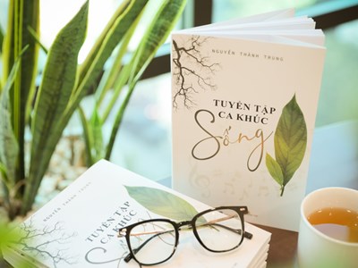 Nhạc sĩ Nguyễn Thành Trung ra mắt tuyển tập ca khúc Sống