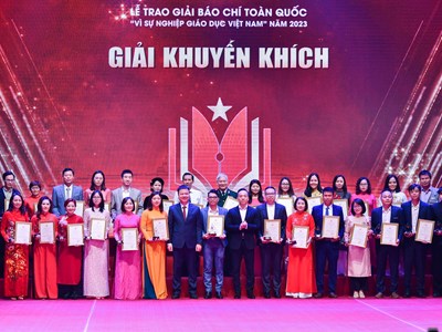 Lễ trao Giải báo chí toàn quốc Vì sự nghiệp Giáo dục Việt Nam