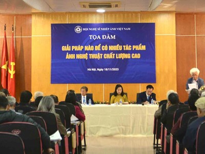 Gỡ “nút thắt” cho nhiếp ảnh Việt Nam