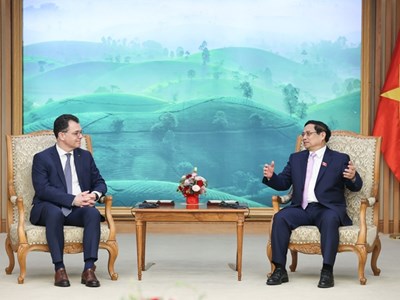 Thủ tướng Phạm Minh Chính tiếp Bộ trưởng Kinh tế, Doanh nghiệp và Du lịch Romania