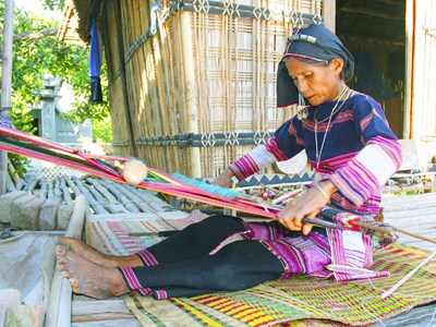 Bình Định: Phát triển làng nghề truyền thống gắn với du lịch