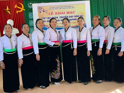 Đặc sắc làn điệu dân ca dân tộc Thái ở Quỳnh Nhai