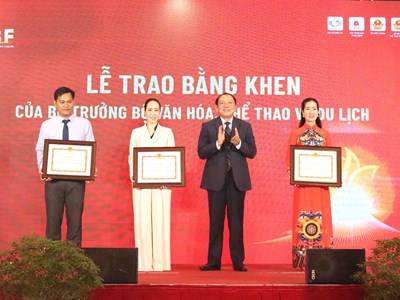 Thúc đẩy xây dựng và gìn giữ văn hoá kinh doanh, định hướng phát triển bền vững cho doanh nghiệp Việt Nam
