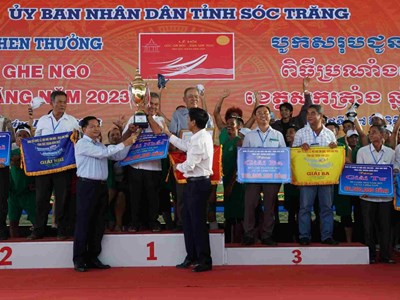 Chung kết giải Đua ghe Ngo tỉnh Sóc Trăng năm 2023