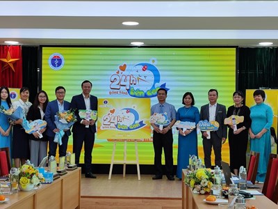 Bộ Y tế phát động Chương trình “24 giờ bên con” vì thế hệ trẻ Việt Nam khỏe mạnh