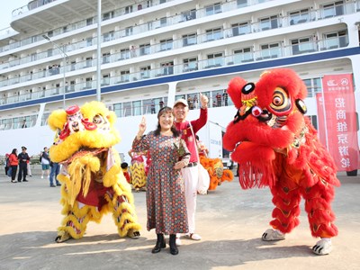 Quảng Ninh: Đón đoàn khách tàu biển Trung Quốc đầu tiên năm 2023