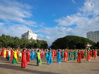 Ra mắt CLB Di sản áo dài Việt Nam tỉnh Đắk Lắk: Lan tỏa tình yêu với di sản áo dài