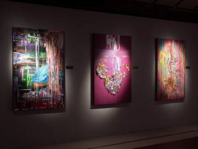 “Lưng chừng khủng hoảng” ghi dấu ấn về giai đoạn thử thách khi thực hành nghệ thuật của người nghệ sĩ